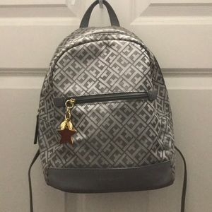 Tommy Hilfiger mini book bag
